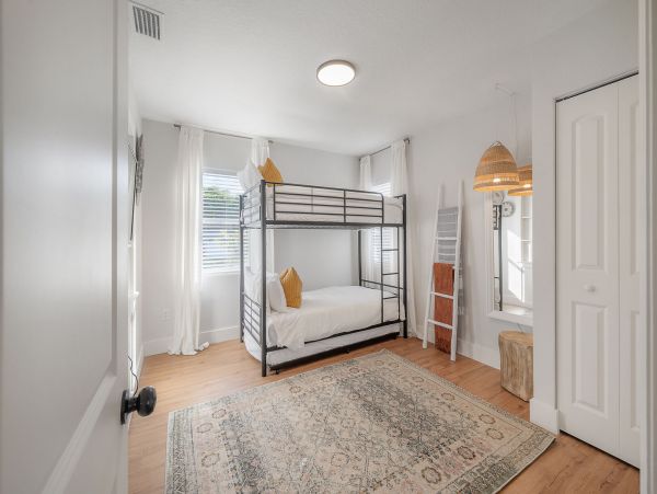 Updated luxury home in Premium location