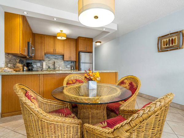 Kihei One Bedroom Vacation Condo - Great Location!