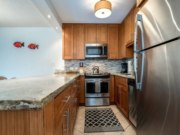 Kihei One Bedroom Vacation Condo - Great Location!