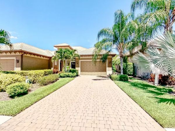 Lovely Naples Vacation Home with Private Pool