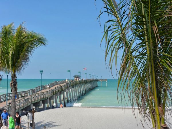 Venice Vacation Pool Home Three Bedroom