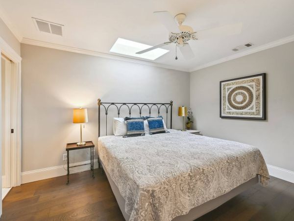 Tranquil 5-Bedroom Retreat with Resort Amenities in Hilton Head