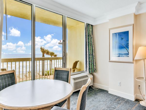 Daytona Beach Home 1023395