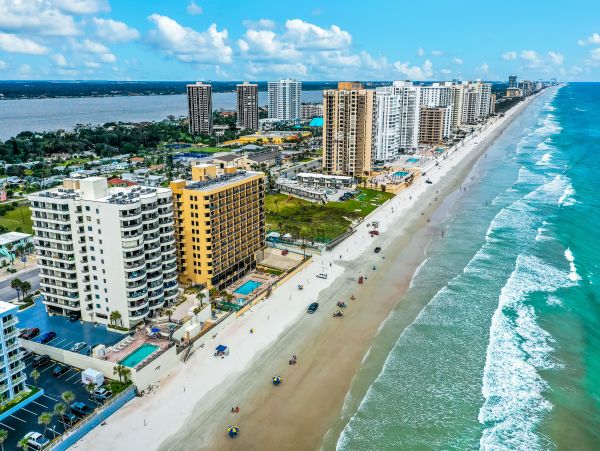 Daytona Beach Home 1023396