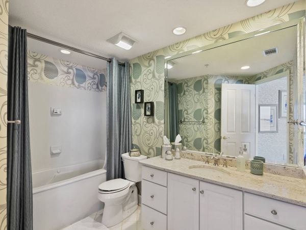 Stunning Three Bedroom Oceanfront Vacation Condo Hilton Head