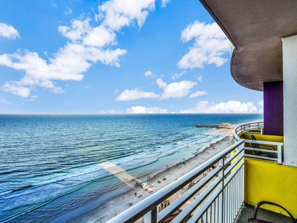 Daytona Beach Home 1023405