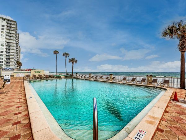 Daytona Beach Home 1023406