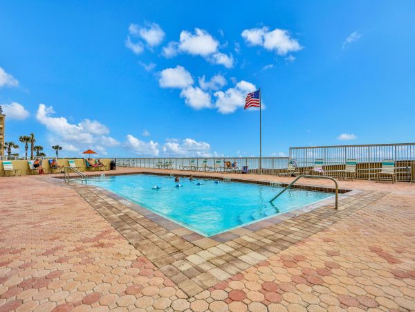 Daytona Beach Condo 1023409