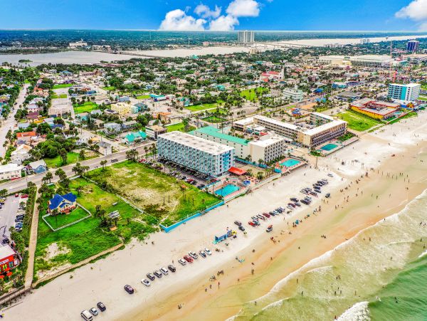 Daytona Beach Home 1023410