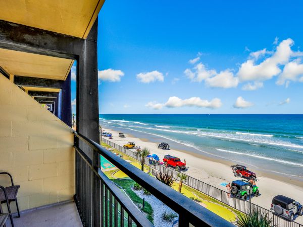 Daytona Beach Home 1023413