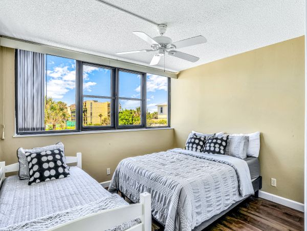Daytona Beach Home 1023414