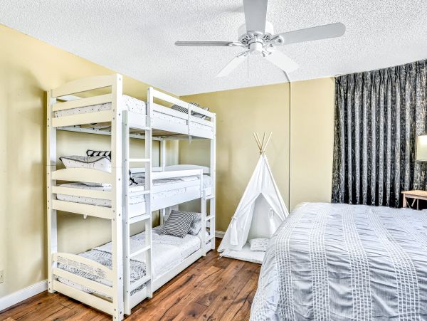 Daytona Beach Home 1023414