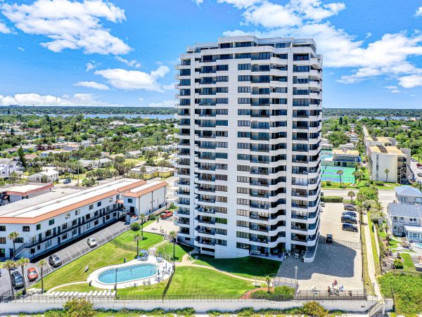 Daytona Beach Home 1023414