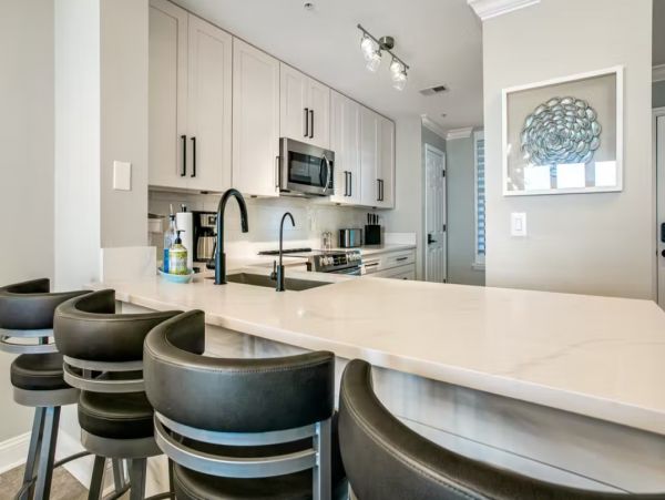 Posh Amelia Island  2 Bedroom Condo Full Ocean View Sleeps 4