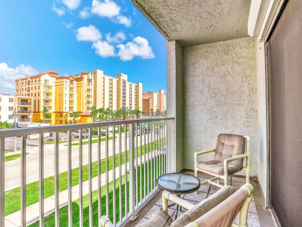 Daytona Beach Condo 1023423