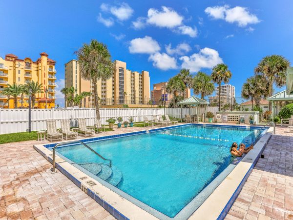 Daytona Beach Condo 1023423