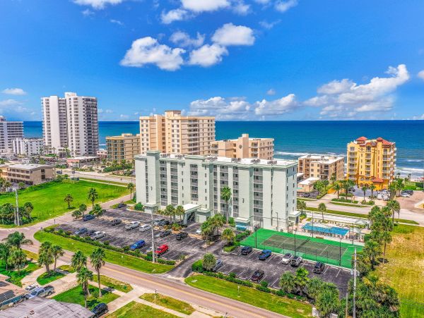 Daytona Beach Condo 1023423