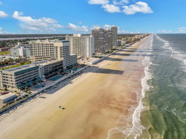 Daytona Beach Home 1023424