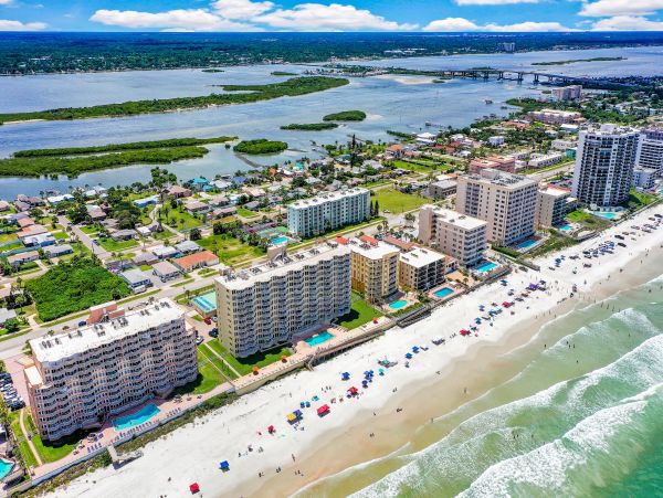 Daytona Beach Home 1023429