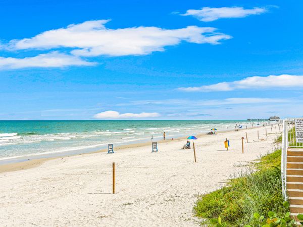 Daytona Beach Home 1023431