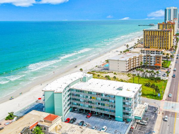 Daytona Beach Home 1023431