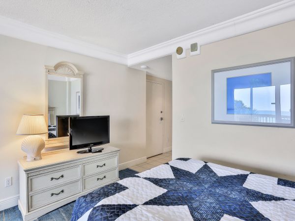 Daytona Beach Home 1023432