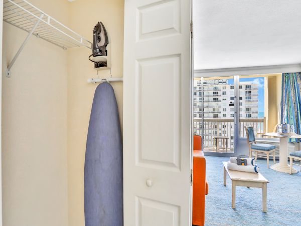 Daytona Beach Condo 1023433