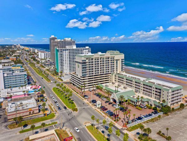 Daytona Beach Home 1023437