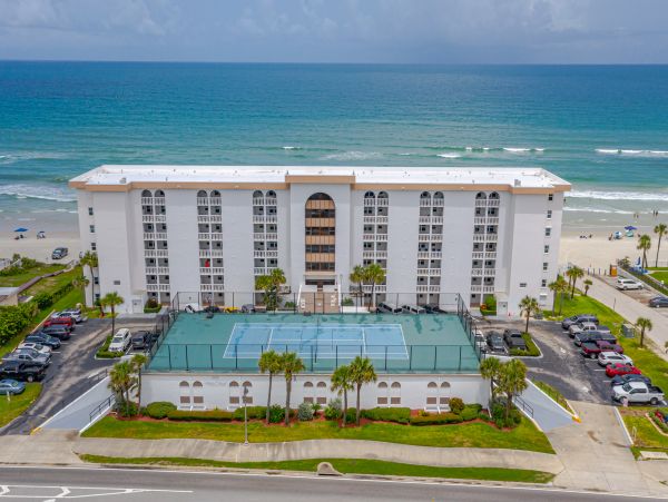 Daytona Beach Condo 1023438