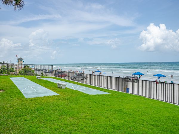 Daytona Beach Condo 1023438