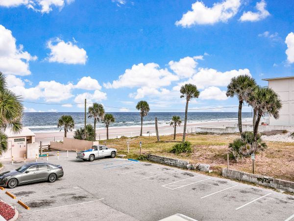 Daytona Beach Home 1023439