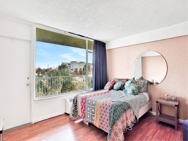 Daytona Beach Home 1023439