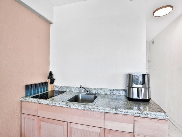 Daytona Beach Home 1023439