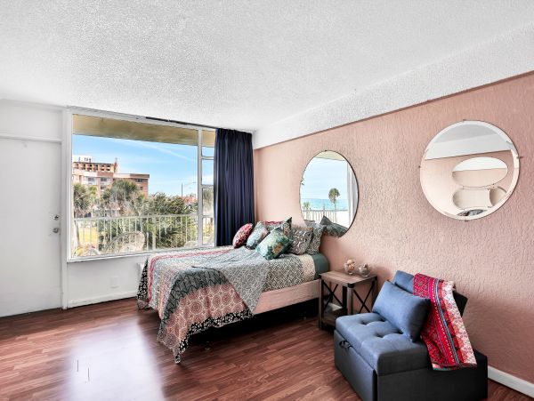 Daytona Beach Home 1023439