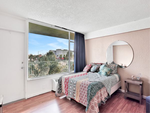Daytona Beach Home 1023439