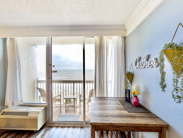 Daytona Beach Home 1023442