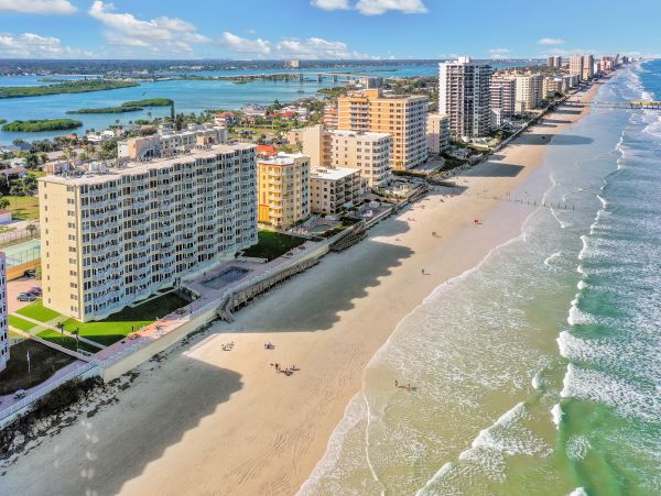 Daytona Beach Home 1023443