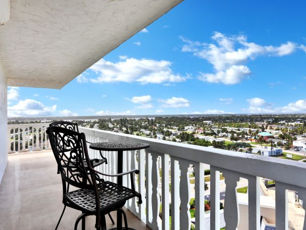 Daytona Beach Home 1023445