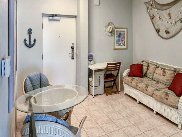 Daytona Beach Home 1023446