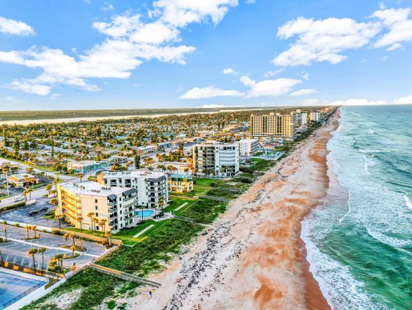 Daytona Beach Home 1023447