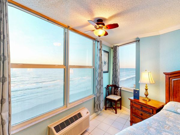 Daytona Beach Condo 1023449