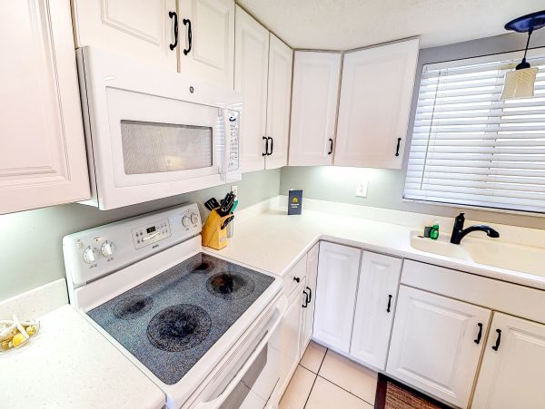 Daytona Beach Home 1023456