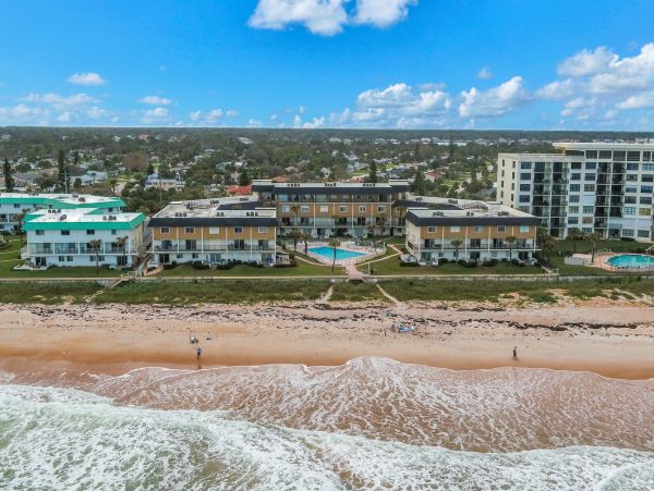 Daytona Beach Home 1023456