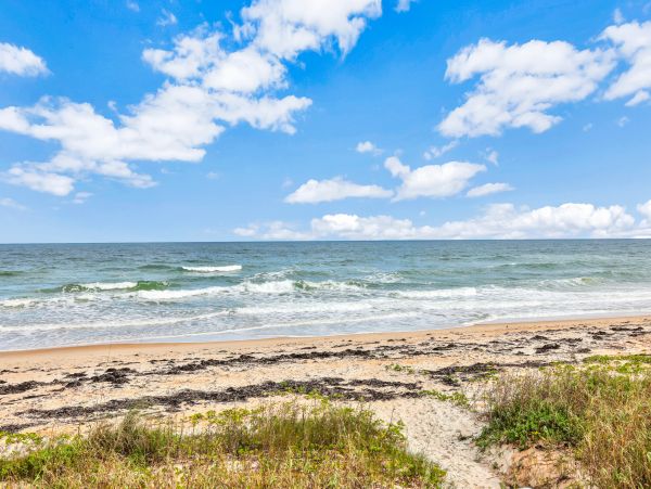 Daytona Beach Home 1023456