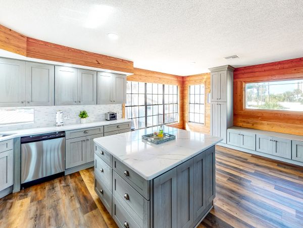 Daytona Beach Home 1023457