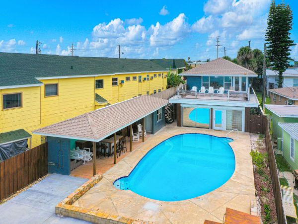Daytona Beach Home 1023457