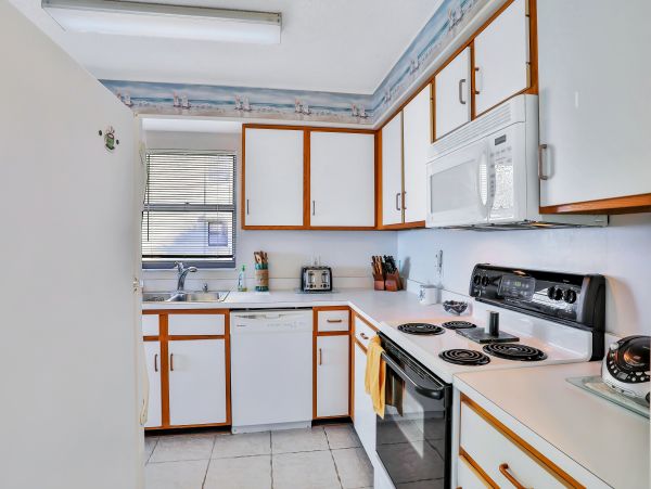 Daytona Beach Home 1023458
