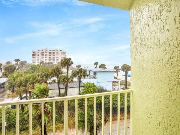 Daytona Beach Home 1023462