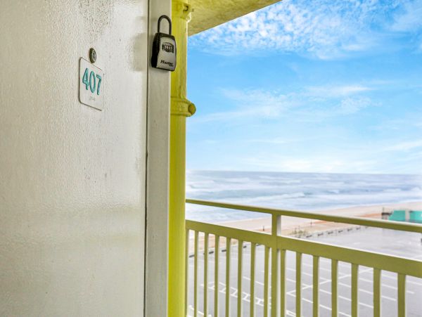Daytona Beach Home 1023462