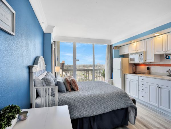 Daytona Beach Home 1023468